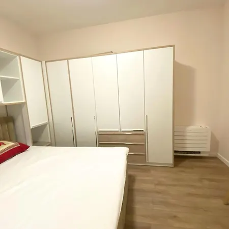 New Yorker 2 Bedroom Βάρνα