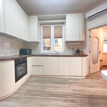Apartament New Yorker 2 Bedroom *