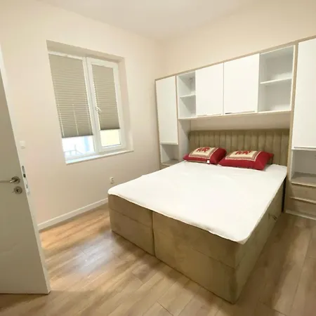New Yorker 2 Bedroom Varna
