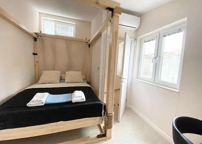 New Yorker 2 Bedroom Lägenhet